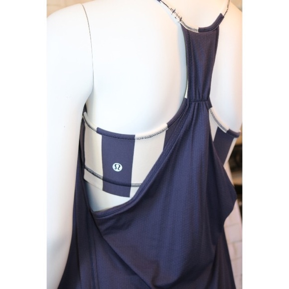 lululemon athletica Tops - Lululemon No Limits tank
